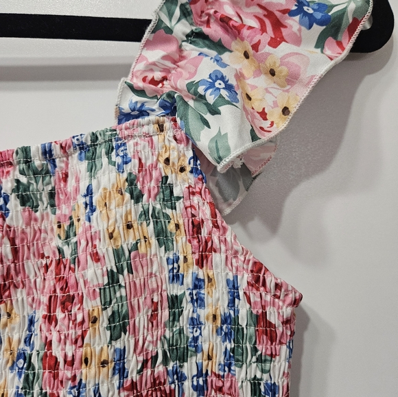 SHIEN Woman's Blouse Size M floral print. - Picture 3 of 10